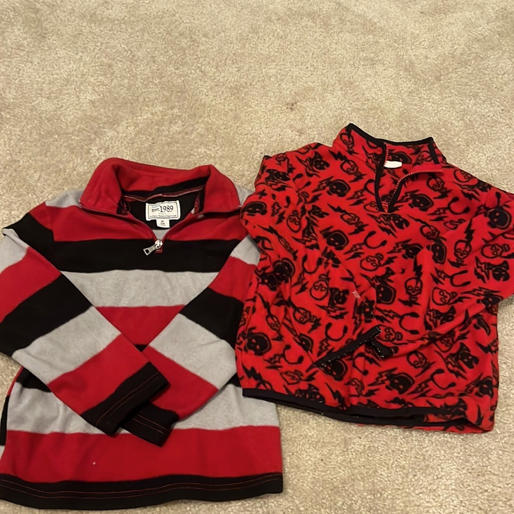 Boys fleece pullovers M 7/8